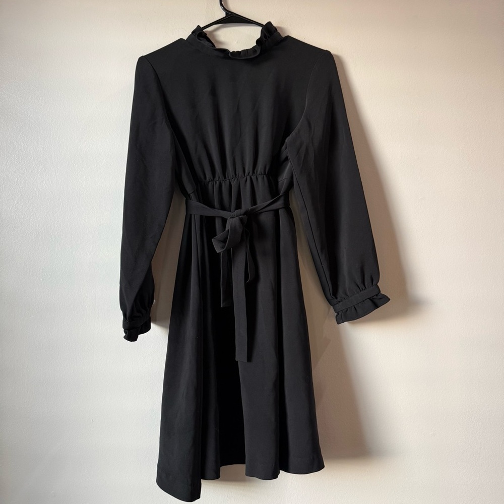 Sail to Sable Women’s Elegant Black Ruffle Dress Size 10 Midi EUC
